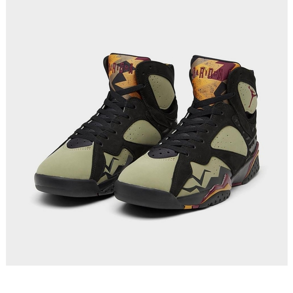 New in the Box Air Jordan Retro 7 SE Men Size 11.5